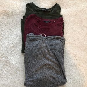 3 BRANDY MELVILLE TOPS BUNDLE